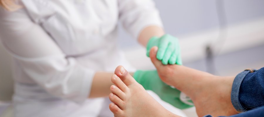 Foot Doctor Near Me in Orange, CA Foot Doctor Near Me in Orange, CA